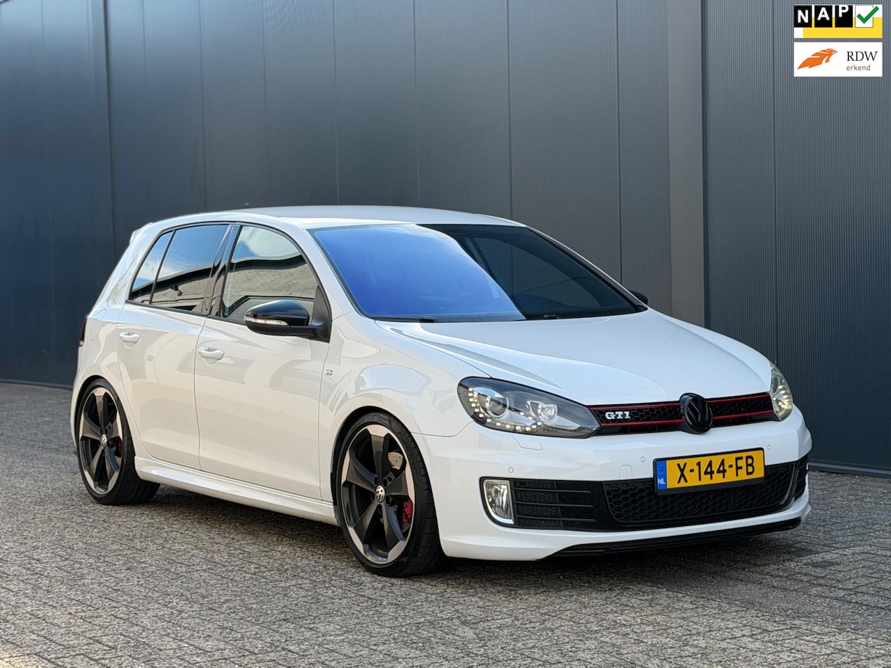 Volkswagen Golf - 2.0 GTI Edition 35 DSG|Downpipe|300PK|Topstaat! - AutoWereld.nl