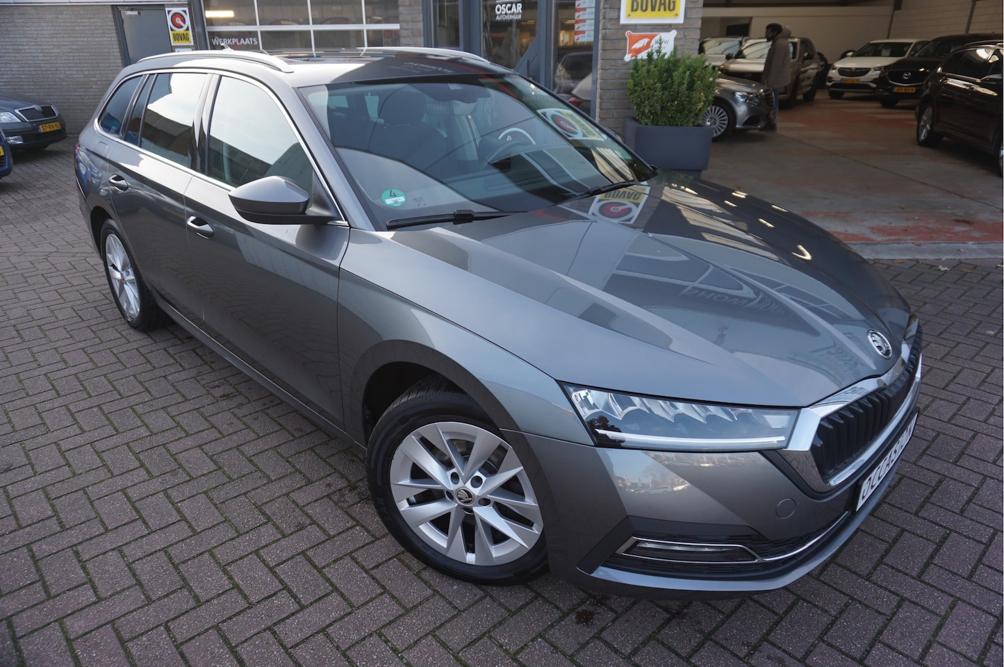Skoda Octavia Combi - 1.4 TSI iV PHEV Style Automaat - AutoWereld.nl