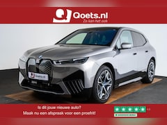 BMW iX - xDrive40 Business Edition Plus 77 kWh Sportpakket - Trekhaak - Panoramadak - Multifunction