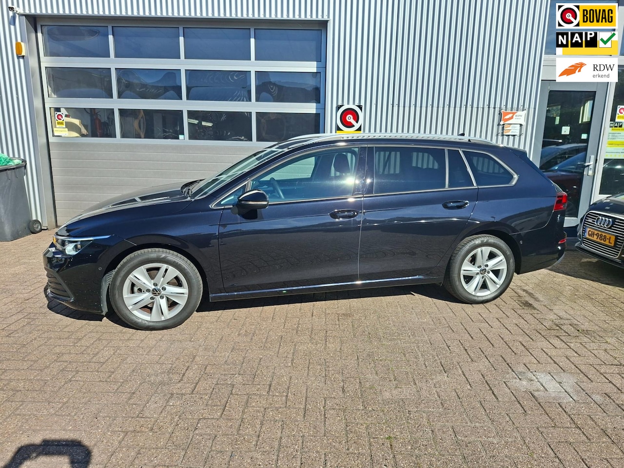 Volkswagen Golf Variant - 1.5 TSI Virtual Apple car. Stoelverw. Cruise Elec. stoel - AutoWereld.nl
