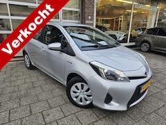 Toyota Yaris - 1.5 Full Hybrid Aspiration NL Auto Trekhaak afneembaar