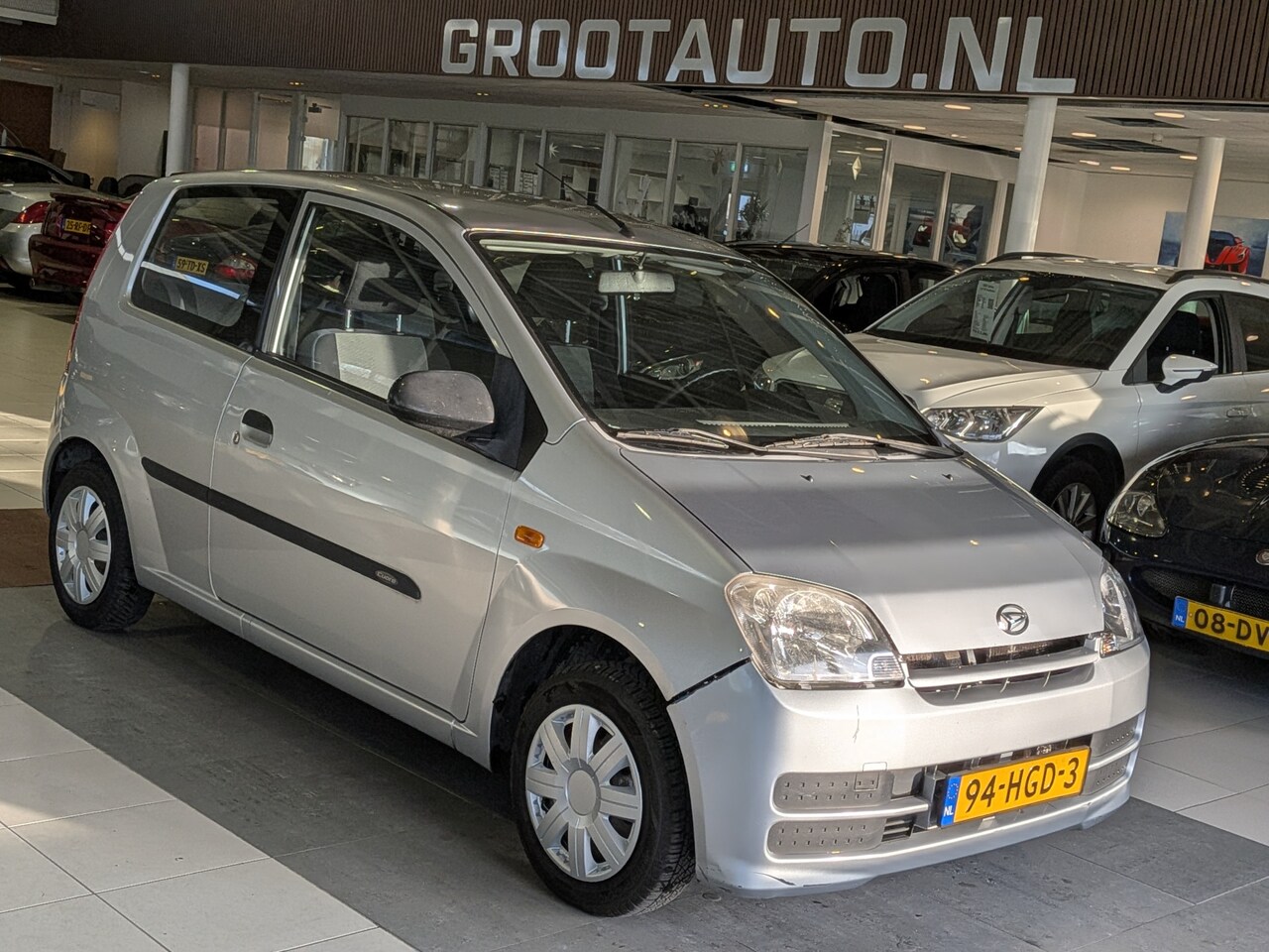 Daihatsu Cuore - 1.0-12V 100th Anniversary Stuurbekrachtiging - AutoWereld.nl