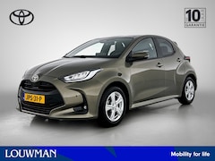 Toyota Yaris - 1.5 Hybrid 130 Executive | Lederen bekleding | Draadloos laden |