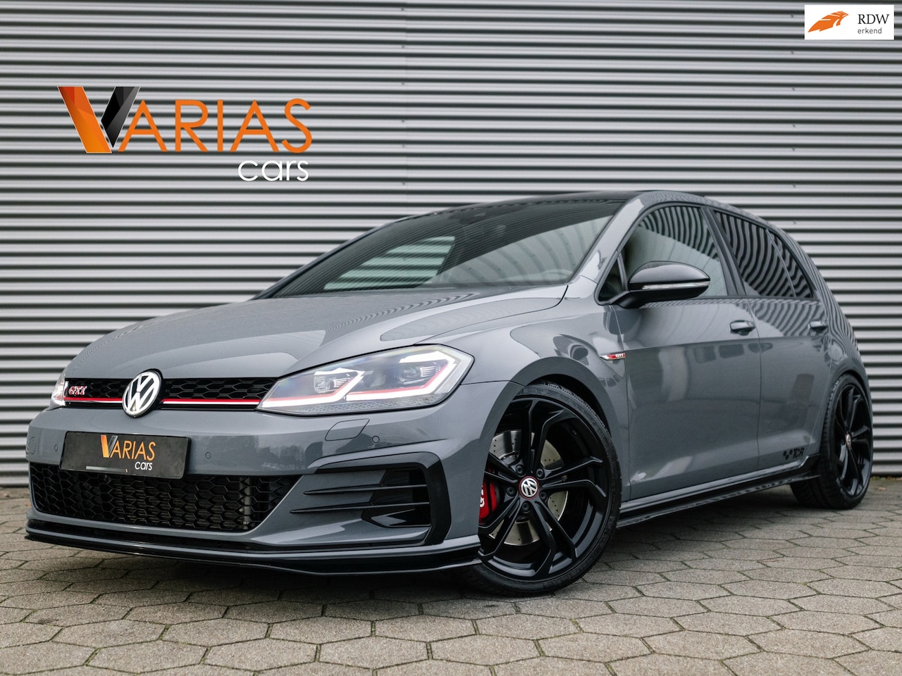 Volkswagen Golf - 2.0 TSI GTI TCR Pano DCC Navi Camera Keyless - AutoWereld.nl