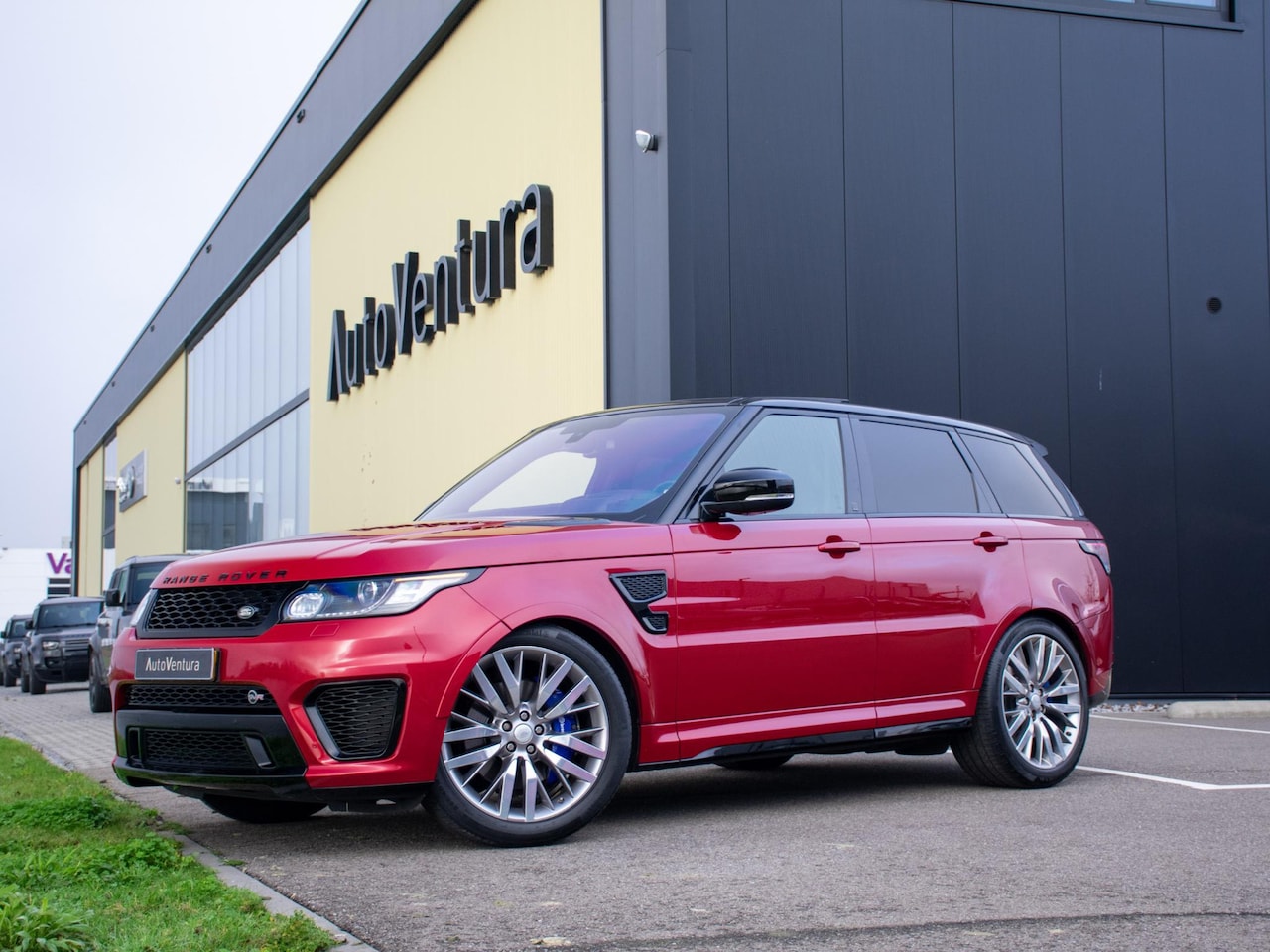 Land Rover Range Rover Sport - 5.0 V8 Supercharged SVR | Schuif-/kantel Pano | Adapt. Cruise | Head-Up | Verwarmd Stuurwi - AutoWereld.nl