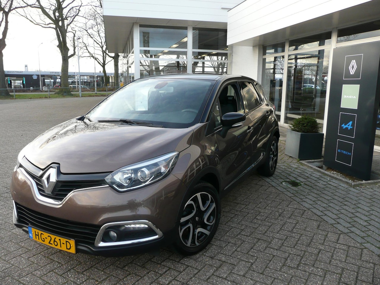 Renault Captur - TCe 90 Dynamique PACK CITY CAMERA/ PRIVACY GLAS/ RESERVE WIEL/ 4SEIZOENSBANDEN/ DEALER OND - AutoWereld.nl