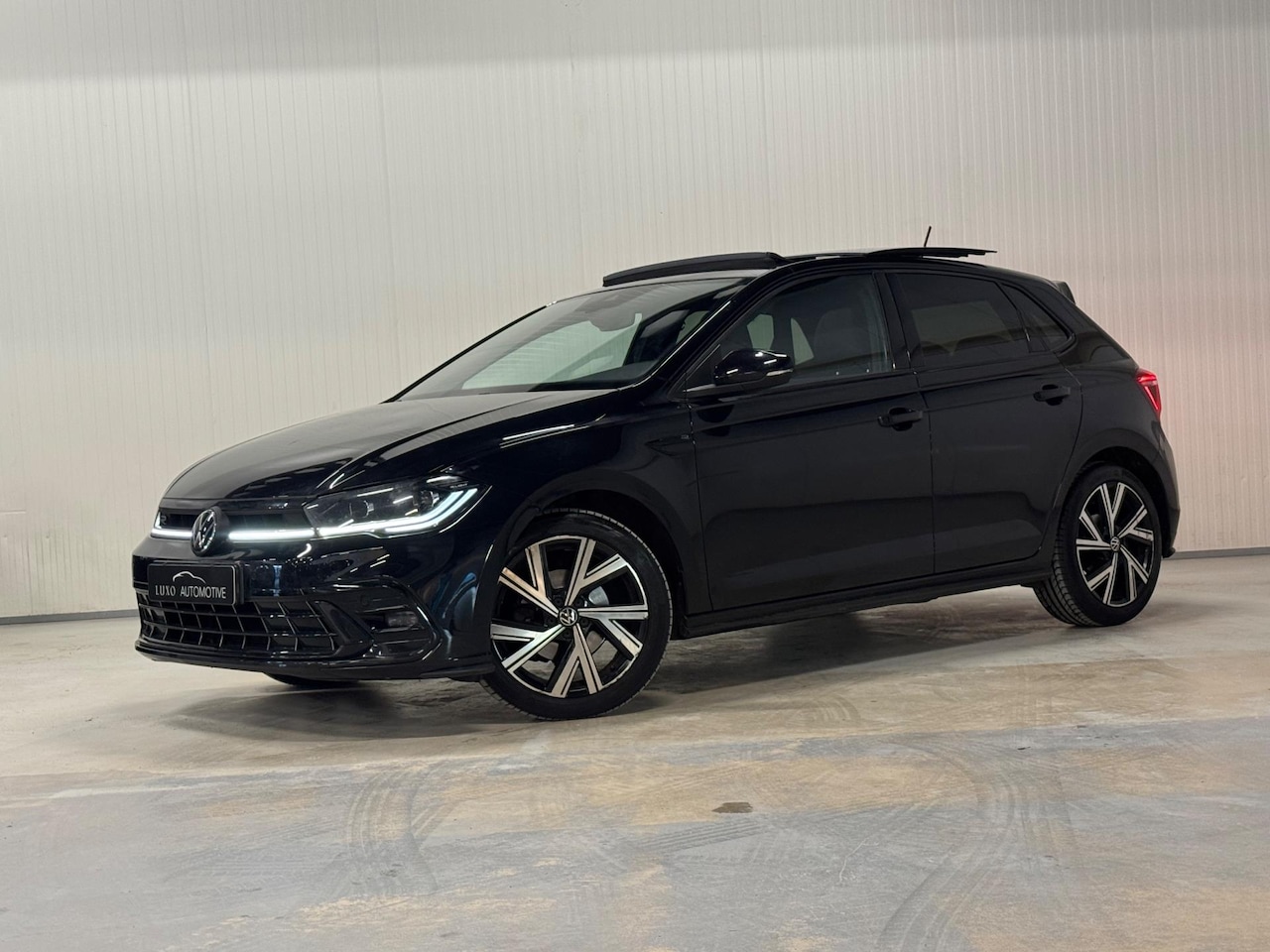 Volkswagen Polo - 1.0 TSI Style | PANO | 3x R-LINE | IQ LIGHTS | CAMERA - AutoWereld.nl