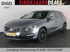 Volvo V60 - 2.0 T3 POLAR+DYNAMIC BLACKLINE-R GARANTIE 10-2028* LEDER +STOELVERWARMING. PDC.AFNEEMBARE