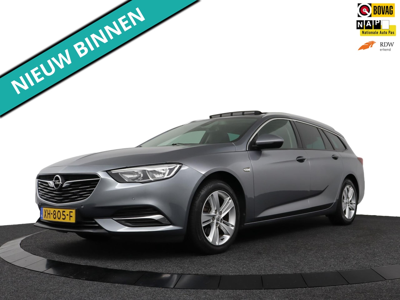 Opel Insignia Sports Tourer - 1.5 Turbo Business Executive Trekhaak/ 1400 kg trekgew./Pano/Camera - AutoWereld.nl
