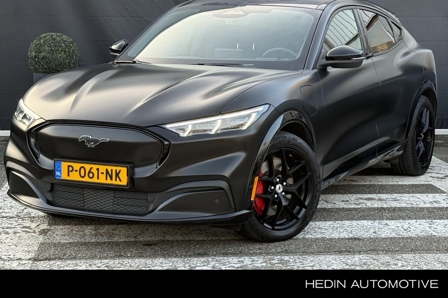 Ford Mustang Mach-E - Extended AWD 98 kWh | Tech Pakket - AutoWereld.nl