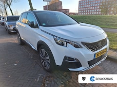 Peugeot 3008 - 1.2 PureTech Allure | Achterbank in delen neerklapbaar | Achteruitrijcamera | Apple Carpla