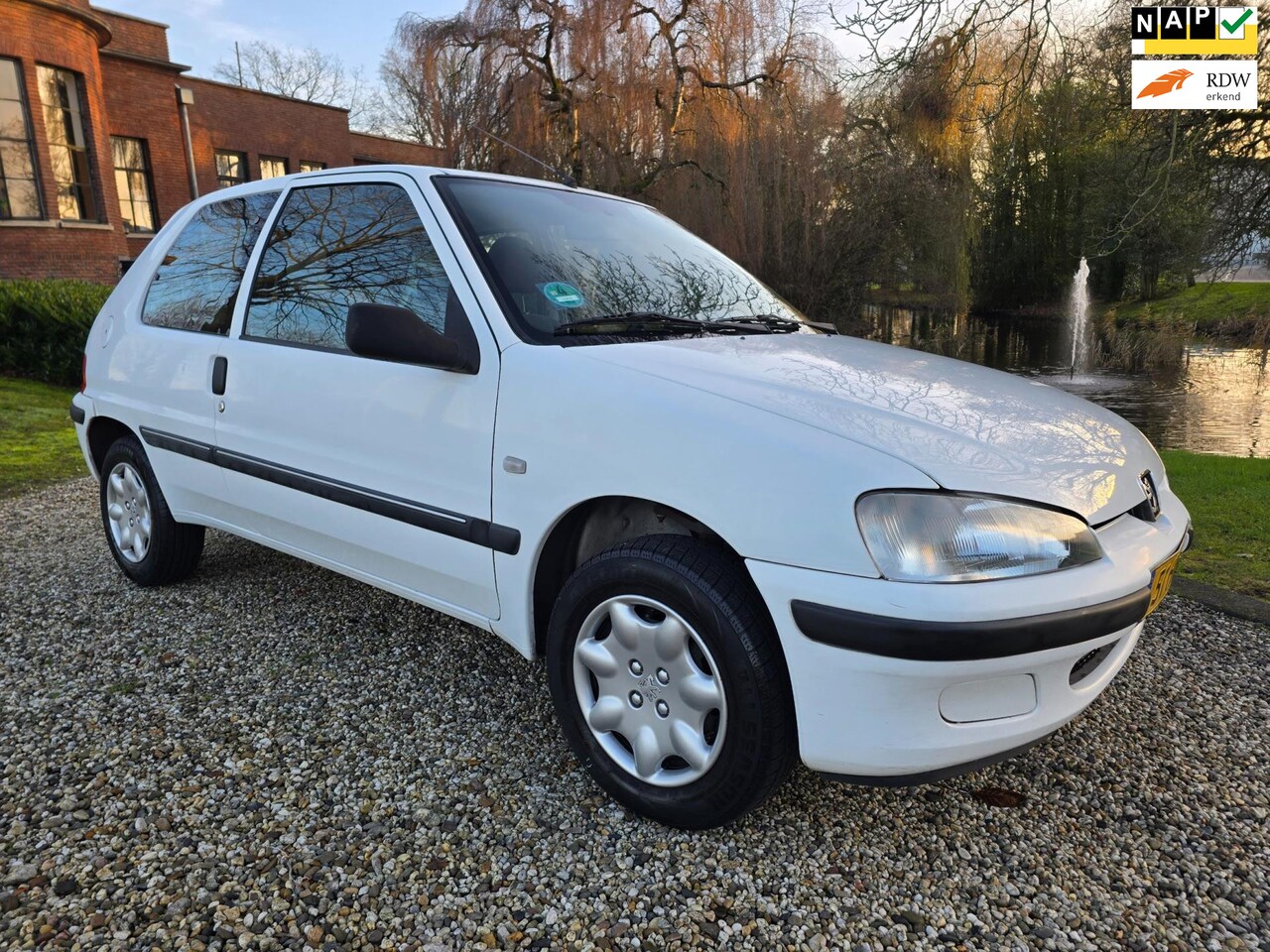 Peugeot 106 - 1.1 XR *apk:01-2027* - AutoWereld.nl