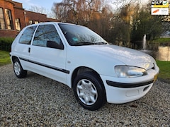 Peugeot 106 - 1.1 XR *apk:01-2027