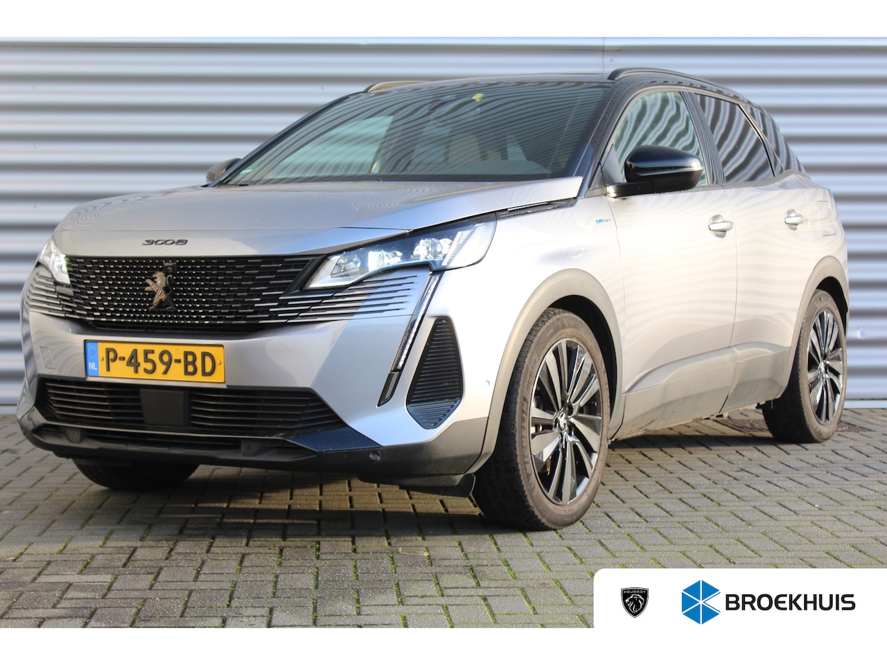 Peugeot 3008 - 1.6 HYBRID 225PK GT PACK AUTOMAAT / NAVI / LEDER / CLIMA / AGR / PDC / 19" LMV / CAMERA / - AutoWereld.nl