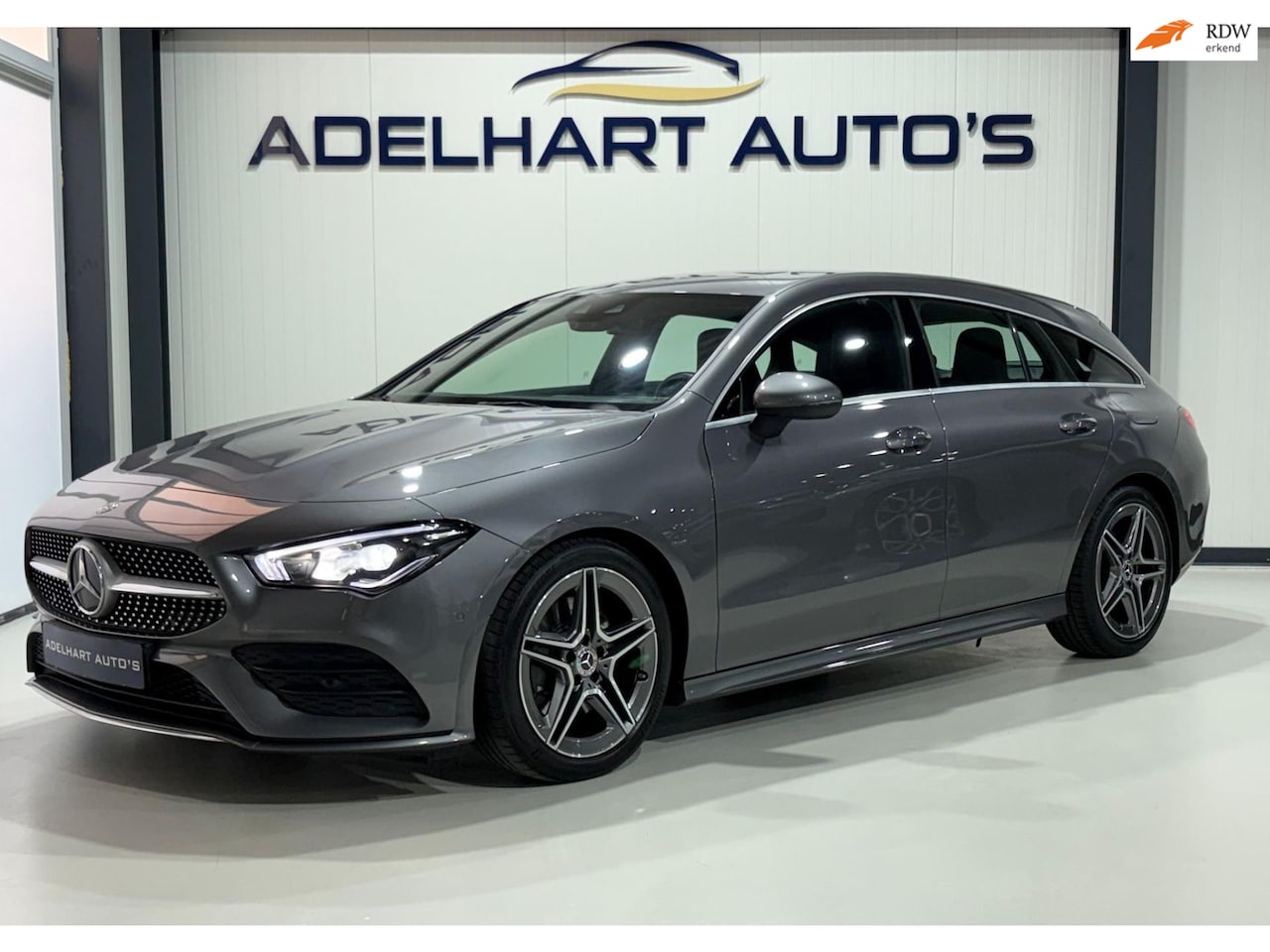 Mercedes-Benz CLA-klasse Shooting Brake - 200 Business Solution AMG Automaat / Navigatie full map / Camera / Cruise control / - AutoWereld.nl