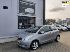Toyota Yaris - 1.3 VVTi Sol airco cv nap apk 10-2026 nw model