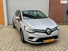 Renault Clio - 1.2 TCe Intens Automaat
