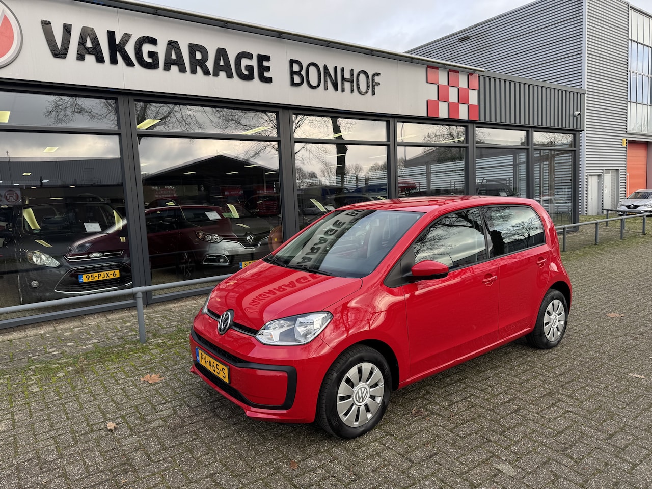 Volkswagen Up! - 1.0 BMT move up! CAMERA-CRUISE-AIRCO - AutoWereld.nl