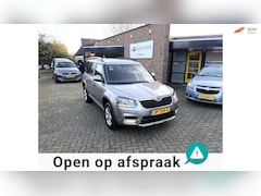 Skoda Yeti - zeer mooie en dealer onderhouden/airco/navi/Automaat/trekhaak/lage km+NAP/Nw Apk