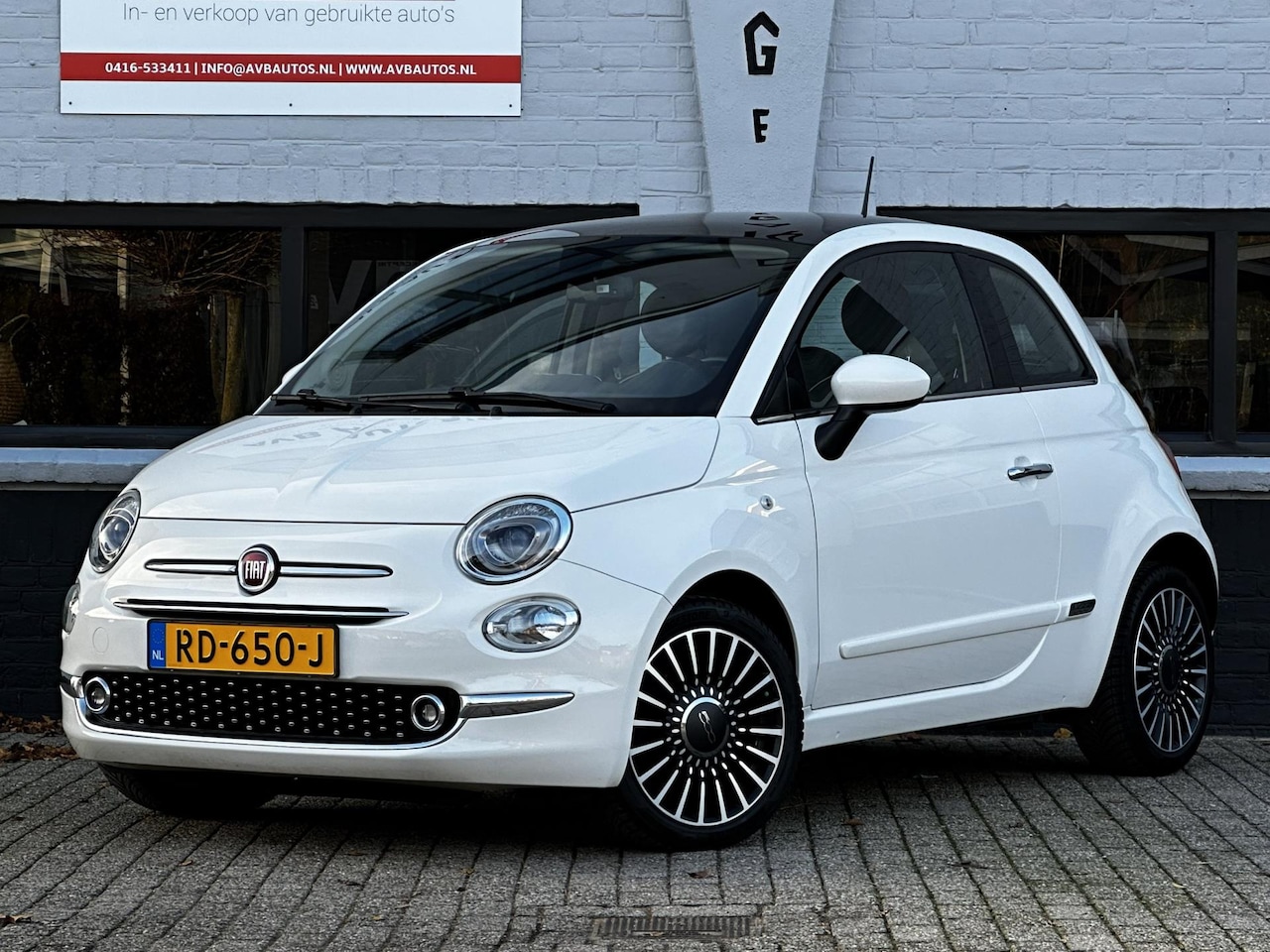 Fiat 500 - 1.2 Lounge Clima Cruise NAVI Carplay Dab PDC Pano - AutoWereld.nl
