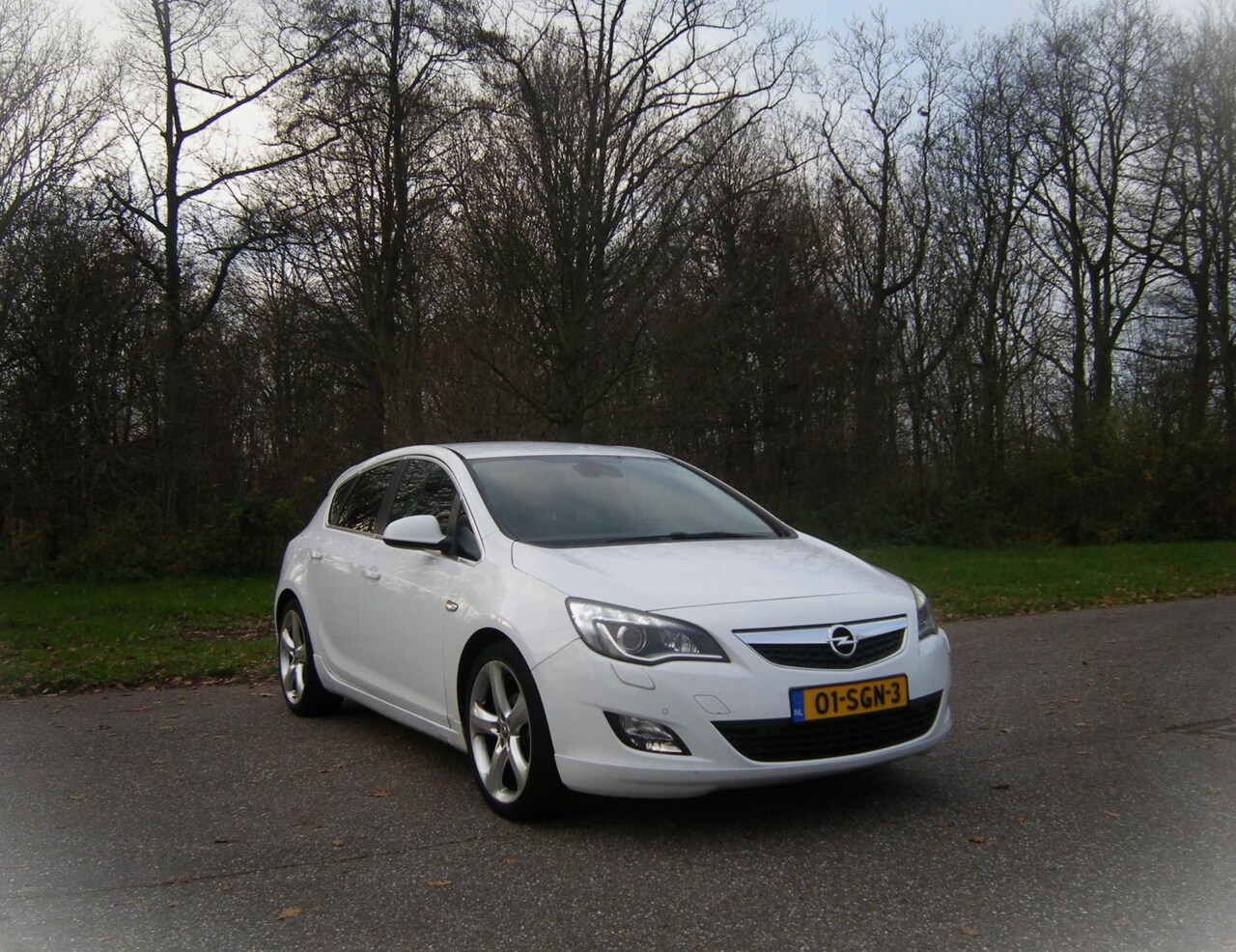 Opel Astra - 1.4 Turbo Sport . OPC line . Leder intrieur . Airco . Cruiscontrol . Stoelverwarming . enz - AutoWereld.nl
