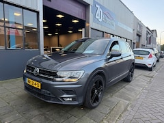 Volkswagen Tiguan - 1.4 TSI ACT Comfortline Business