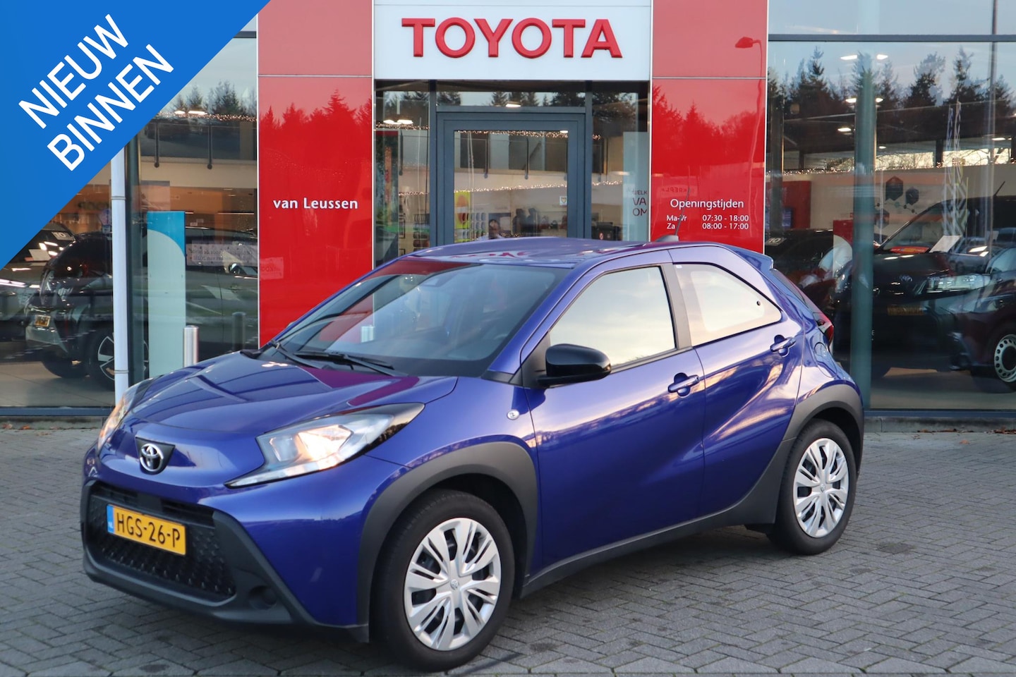 Toyota Aygo X - Play AIRCO AD-CRUISE APPLE/ANDROID CAMERA NL-AUTO - AutoWereld.nl