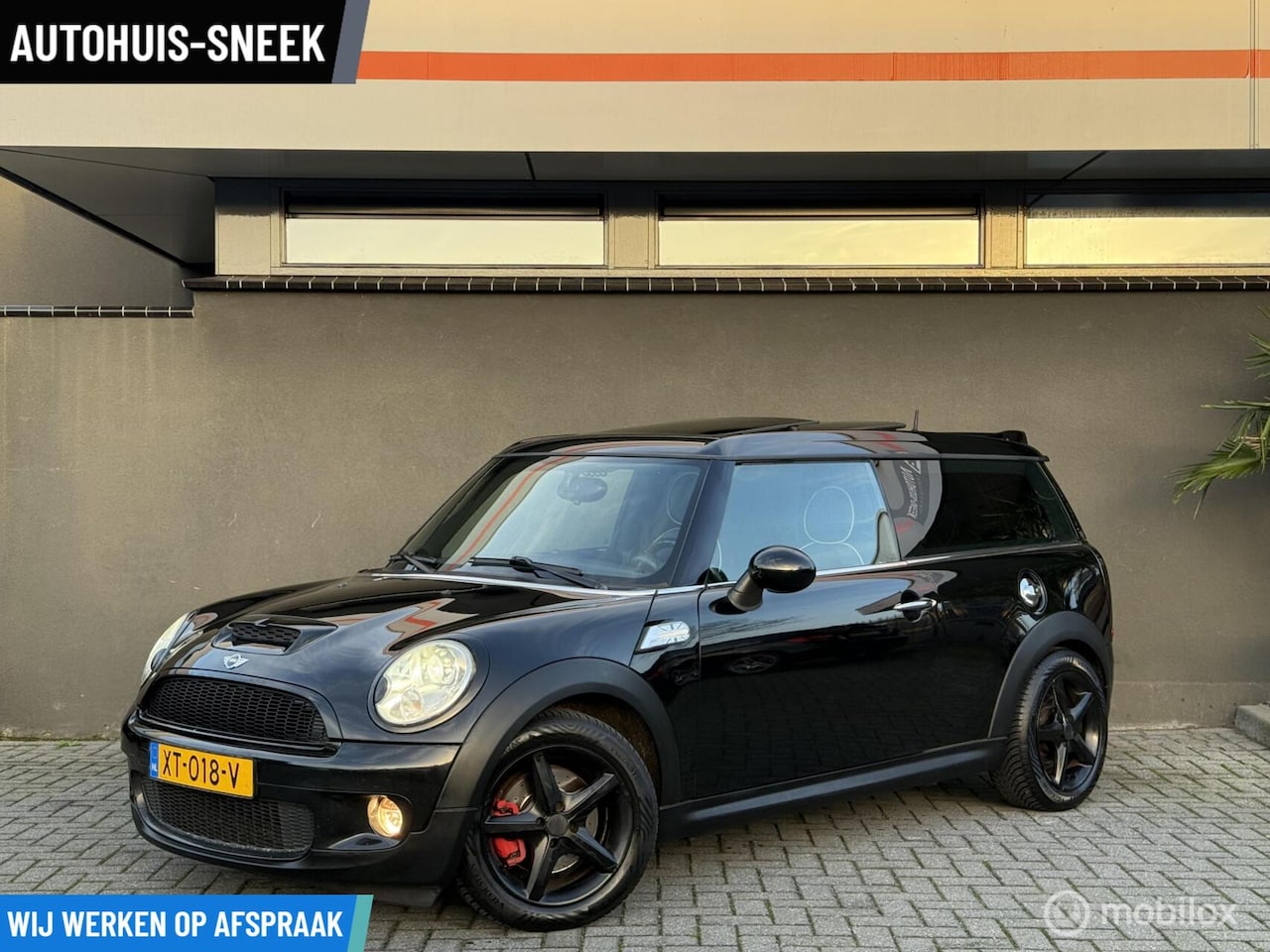 MINI Cooper S - Mini 1.6 Chili Clubman / 180PK / Navi / Leer - AutoWereld.nl