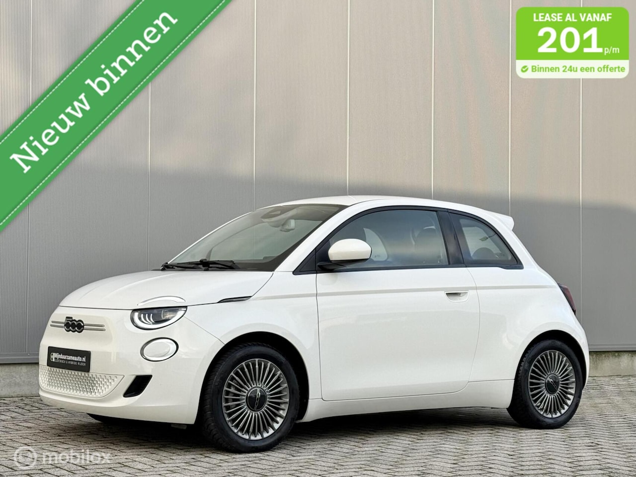 Fiat 500e - Icon 42 kWh - LED - achteruitrijcamera- SOH 96,5% - AutoWereld.nl