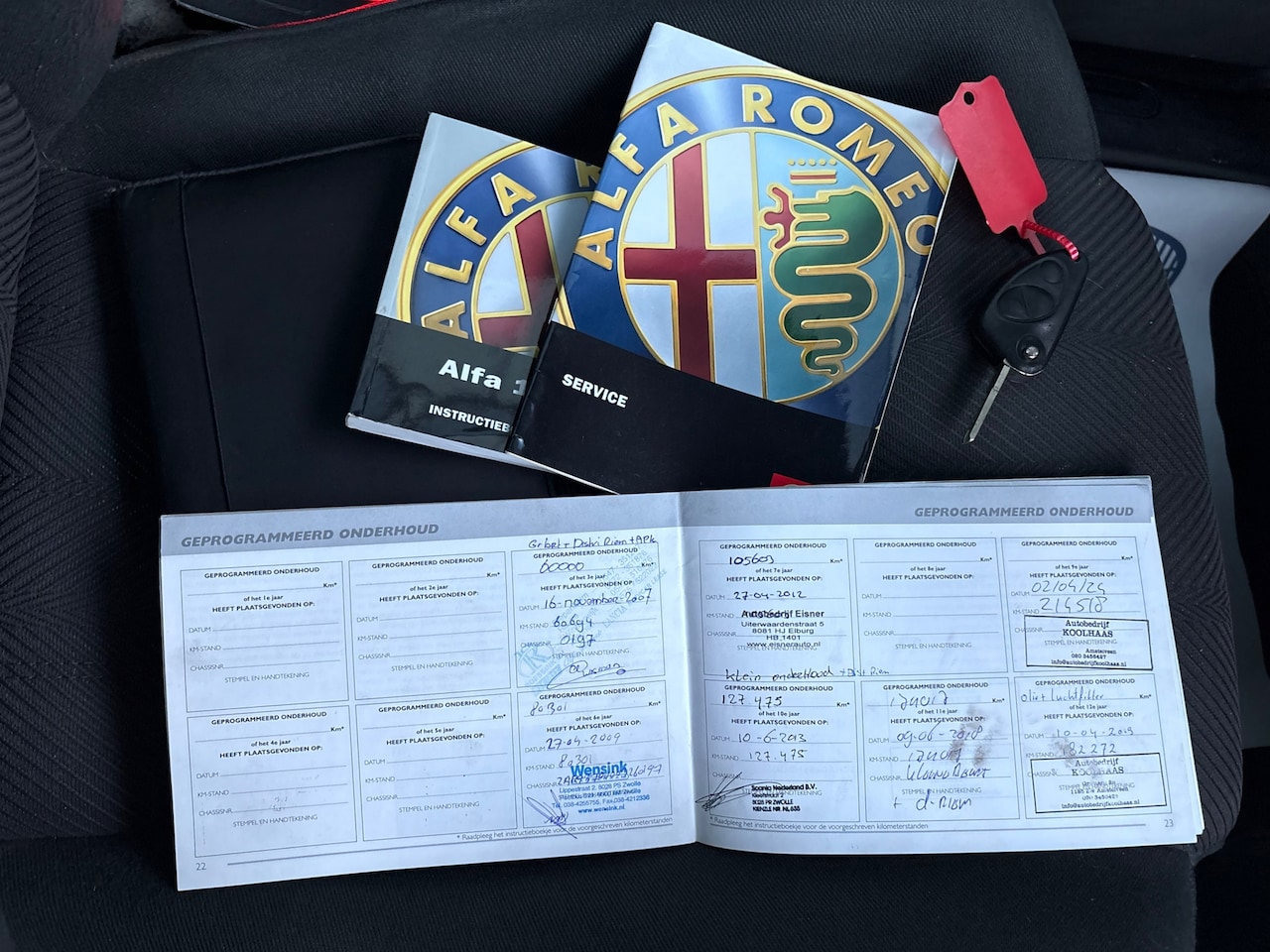 Alfa Romeo 147 - 1.6 T.Spark Veloce Trofeo NAP//AIRCO//TREKHAAk//ELEC.RAMEN