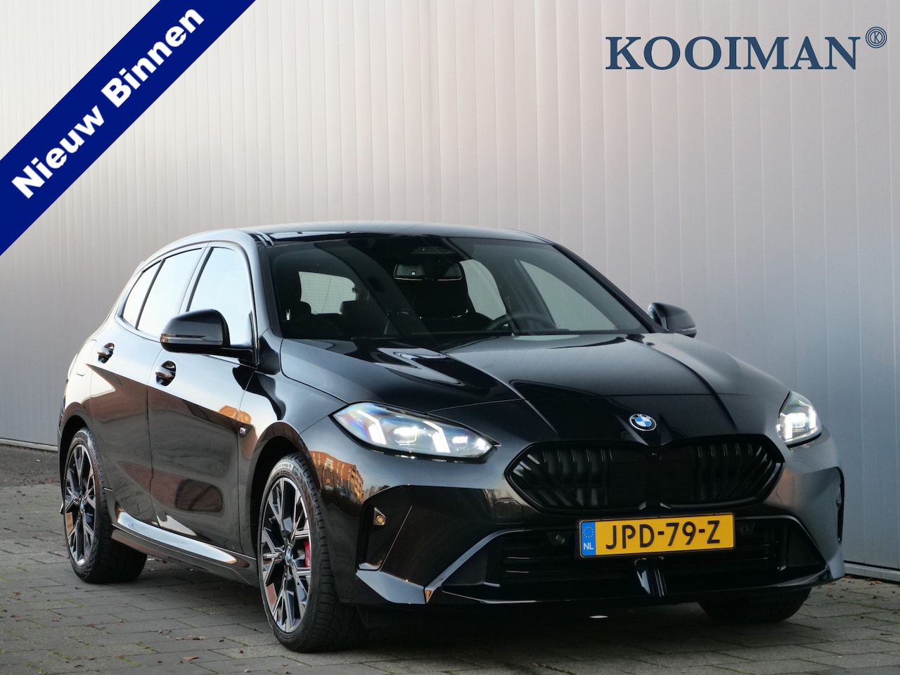 BMW 1-serie - 116 Stoelverwarming / Camera / Keyless entry - AutoWereld.nl