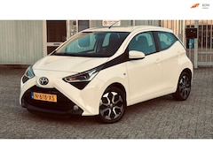 Toyota Aygo - 1.0 VVT-i x-play, Camera, Led, Airco, Apk, Lm-velgen, Elek pkt