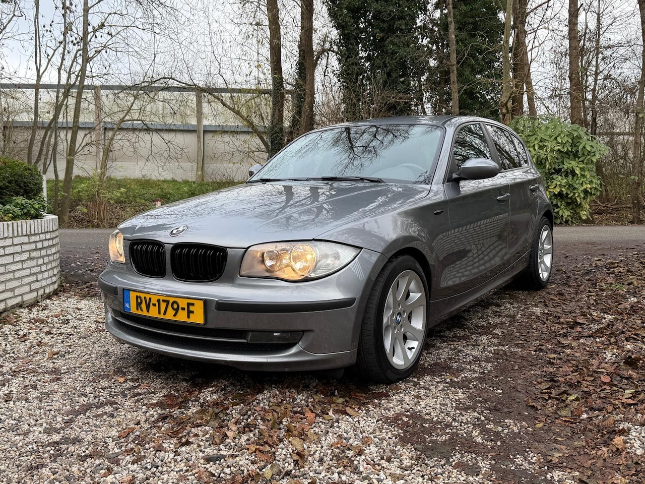 BMW 1-serie - 118d Corporate Clima lmv ww--glas cv enz - AutoWereld.nl
