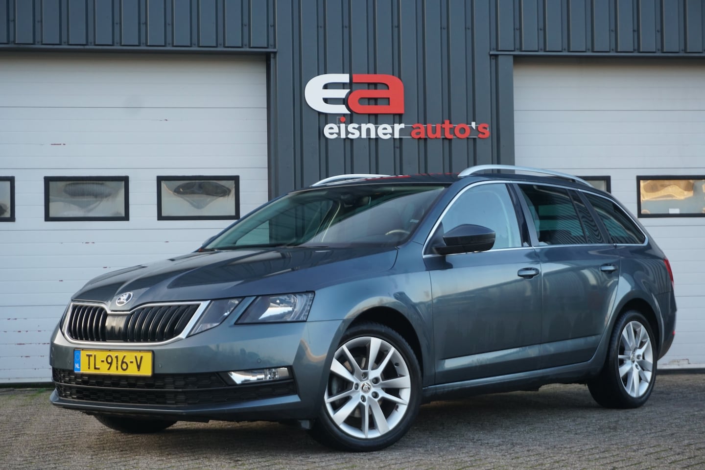 Skoda Octavia Combi - 1.0 TSI Greentech Ambition | STOELVERWARMING | CARPLAY | ECC | - AutoWereld.nl