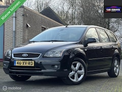 Ford Focus Wagon - 1.6-16V Ambiente/PDC/STLVW/NAP/APK