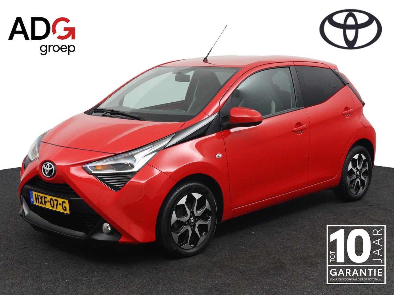 Toyota Aygo - 1.0 VVT-i x-joy Limited Automaat | Lichtmetalen Velgen | Automatische Airco | Privacy Glas - AutoWereld.nl