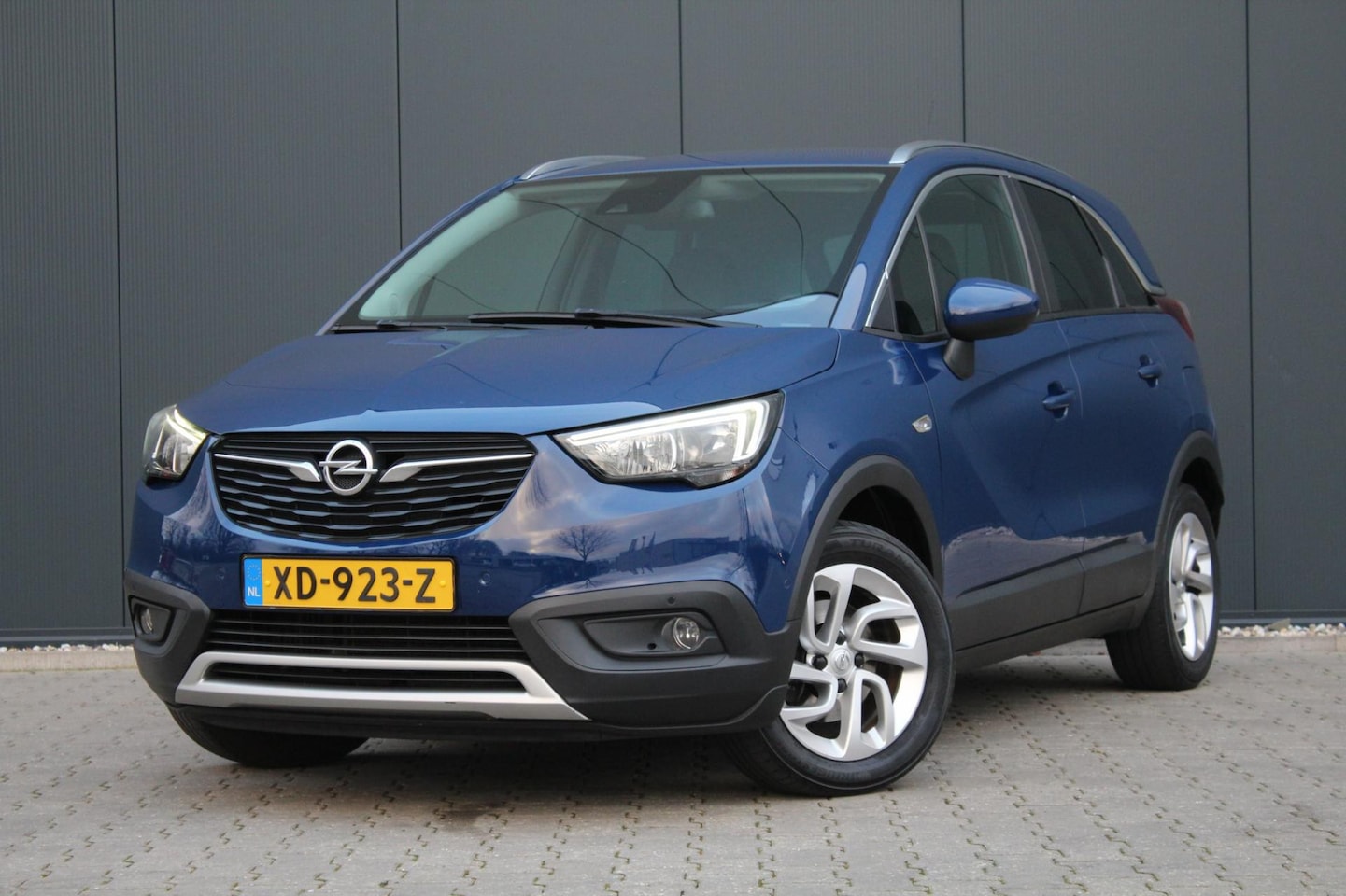 Opel Crossland X - 1.2 Turbo Online Edition | Automaat | Trekhaak | Navigatie | Keyless go/start | Camera | A - AutoWereld.nl