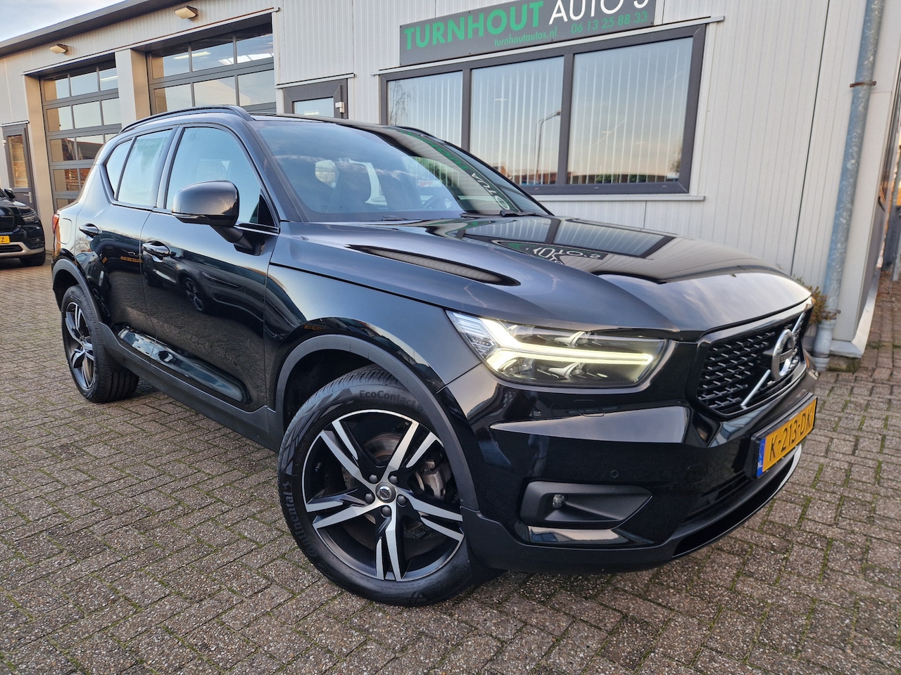 Volvo XC40 - 1.5 T3 R-Design Harman Kardon | Camera - AutoWereld.nl
