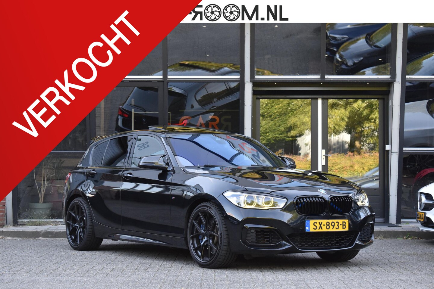BMW 1-serie - M140i High Executive Pano Camera Lane HK Leder NAP - AutoWereld.nl