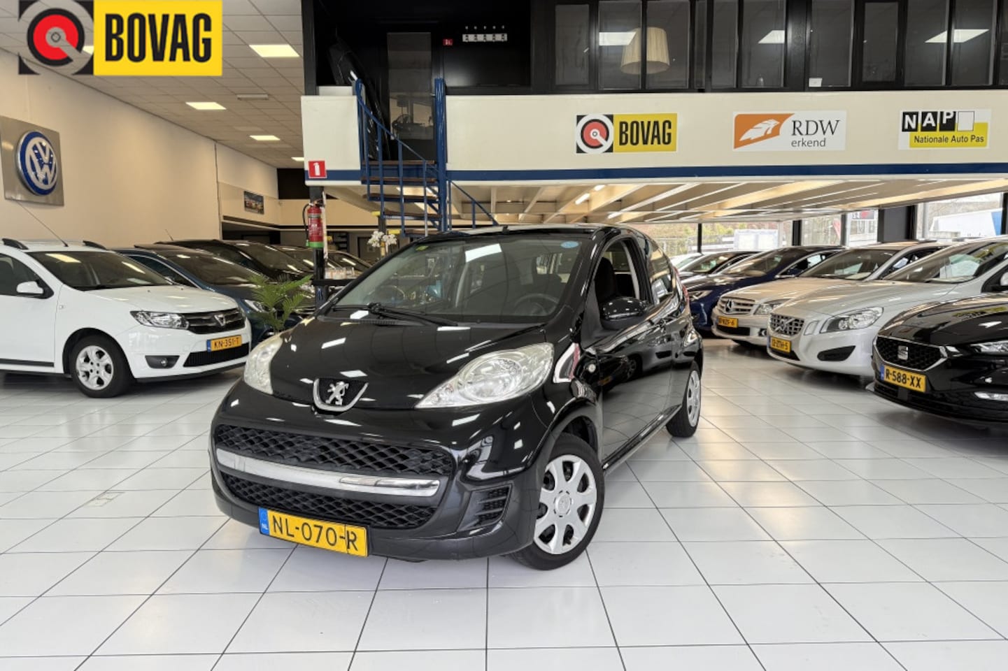 Peugeot 107 - 1.0-12V XR APK - AutoWereld.nl