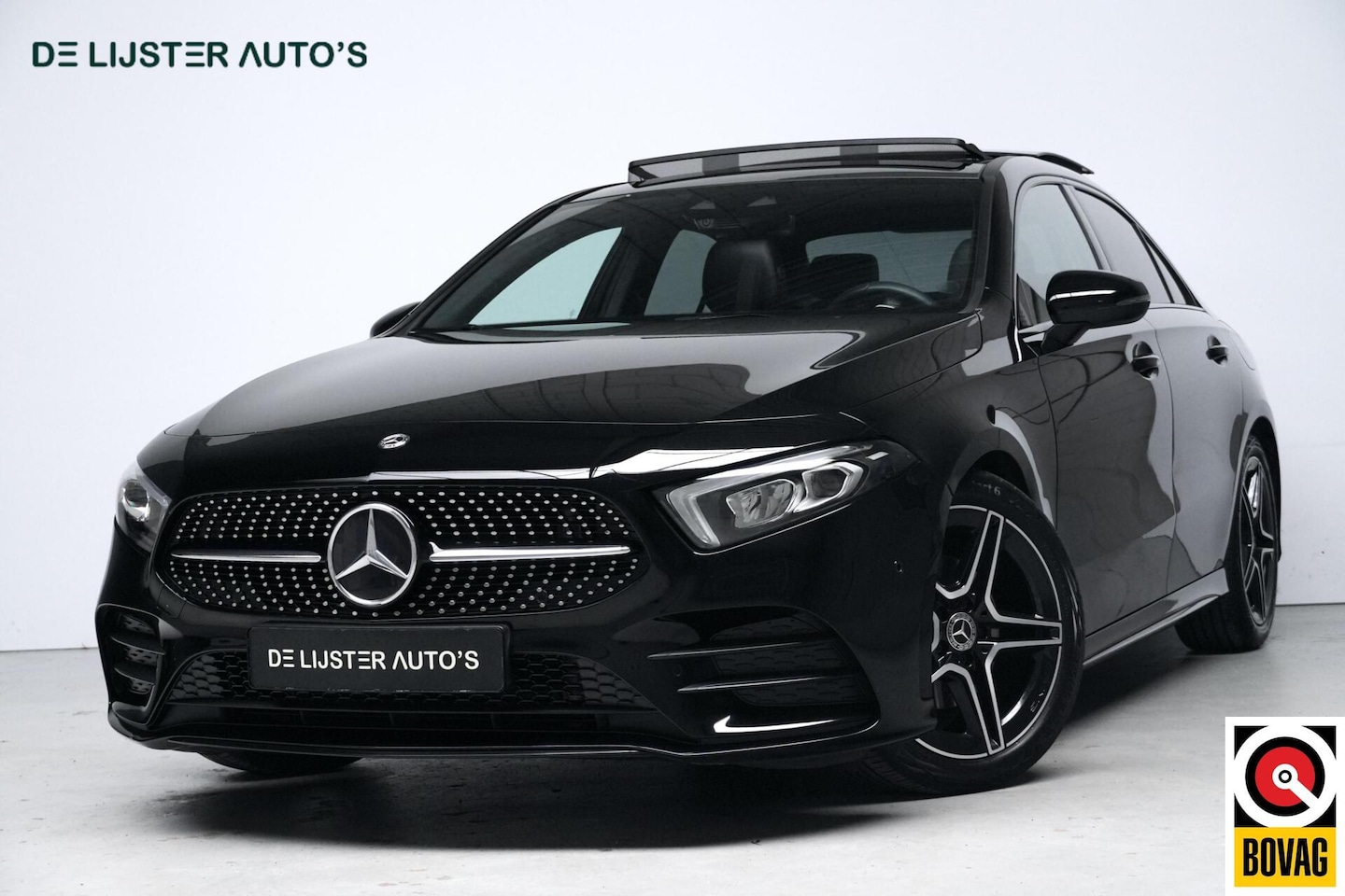 Mercedes-Benz A-klasse - 200 AMG Automaat 163 PK | Pano | Widescreen | CarPlay | Sterrenhemel | Sfeer | Stoelverwar - AutoWereld.nl