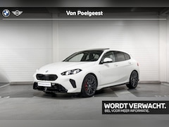 BMW 1-serie - 120 | M-Sport Pro | Innovation Pack | Driving Assistant | Harman/Kardon | Panoramadak | Co