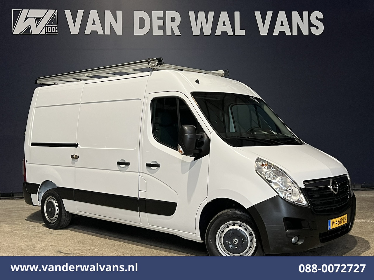 Opel Movano - 2.3 CDTI 145pk L2H2 Euro6 Airco | Imperiaal | Trap | Camera | Navigatie | 2500kg Trekhaak - AutoWereld.nl