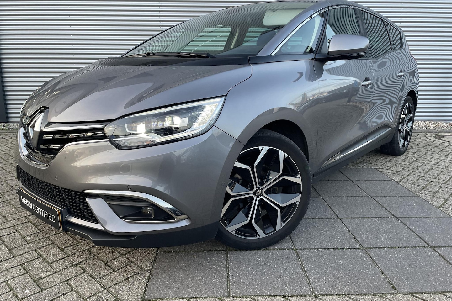 Renault Grand Scénic - TCe 140pkTechno 7p. - AutoWereld.nl