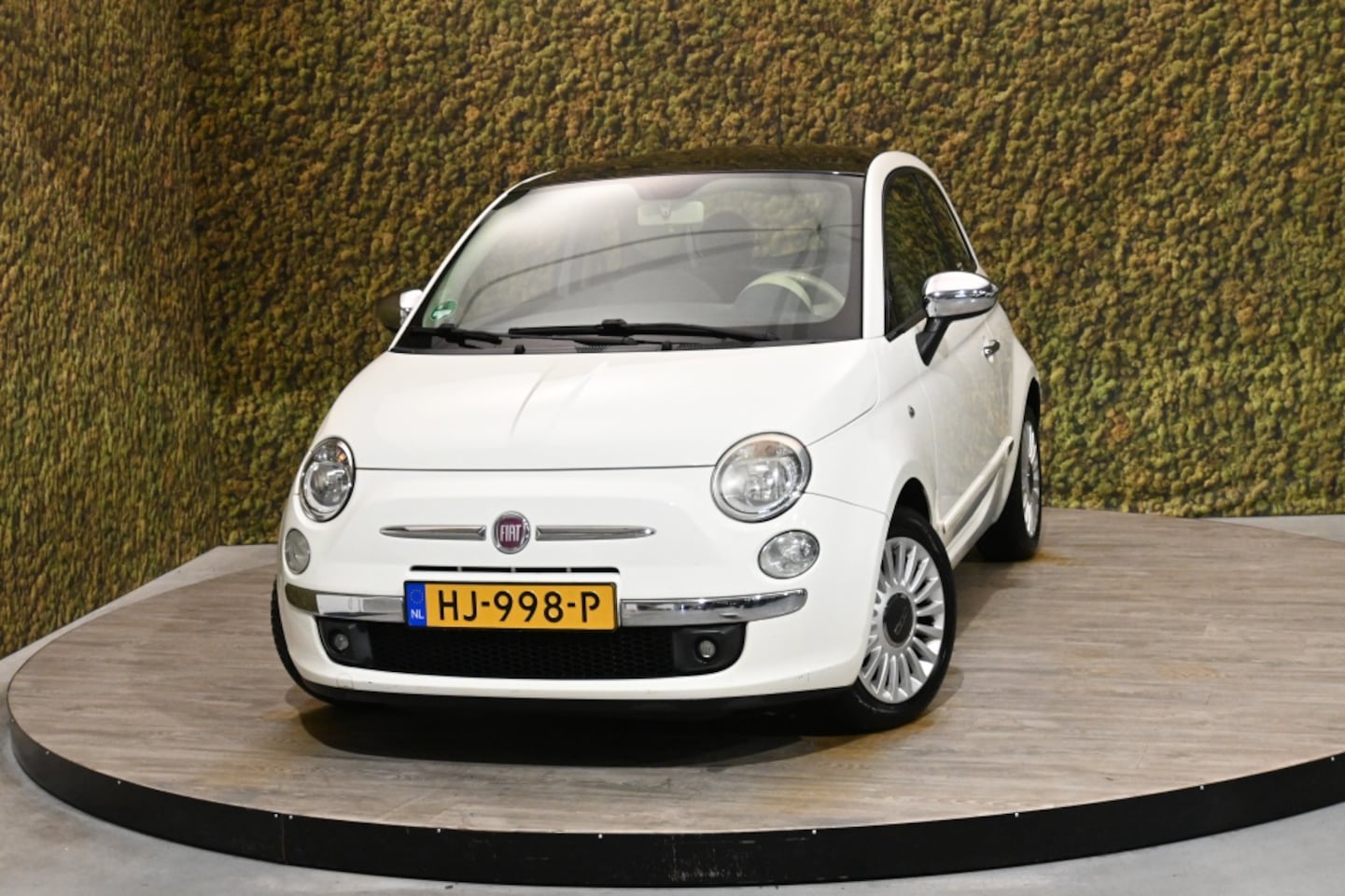 Fiat 500 - 1.2 Lounge | Schuif/kanteldak | Airco - AutoWereld.nl