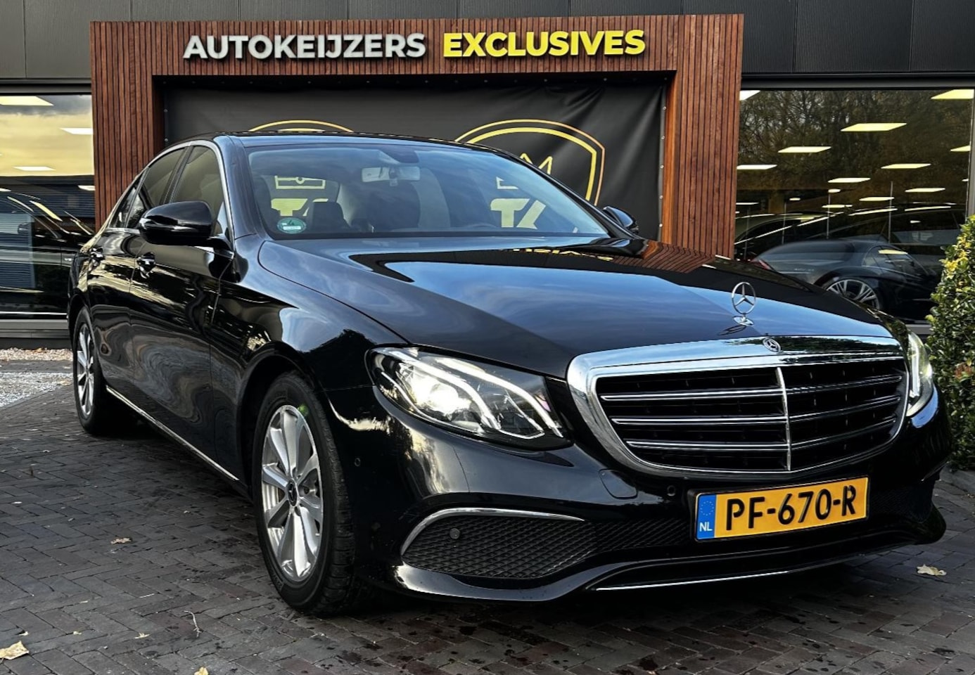 Mercedes-Benz E-klasse - 220 d Lease Edition Prestige Plus Burnester Cruise Control Navi Airco Camera PDC - AutoWereld.nl