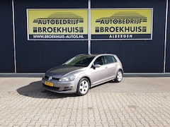 Volkswagen Golf - 1.6 TDI Highline