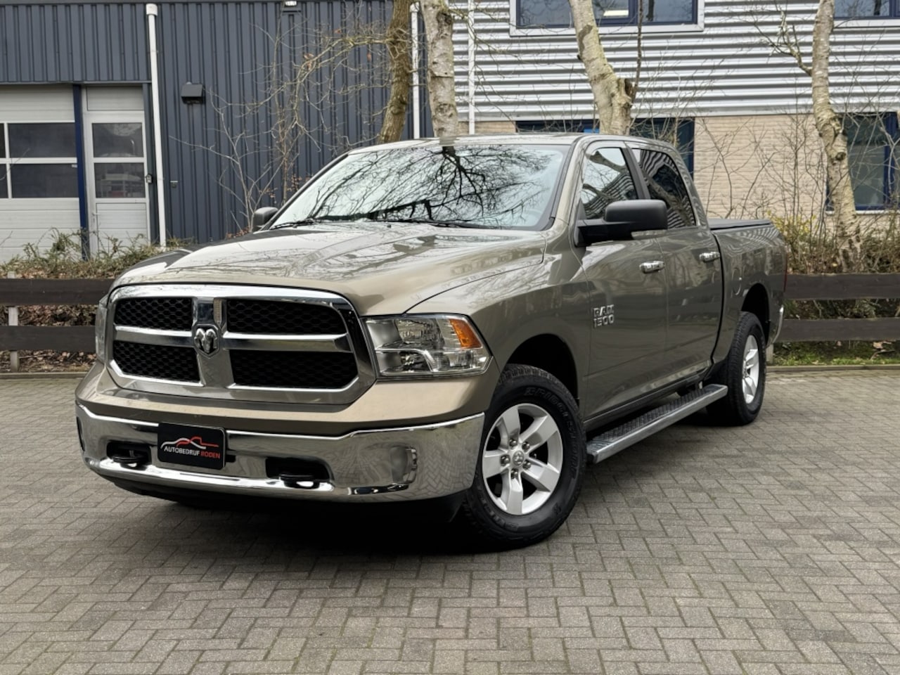 Dodge Ram 1500 - 4X4 SLT 3.6 V6 LPG LAGE CATALOGUSWAARDE - AutoWereld.nl