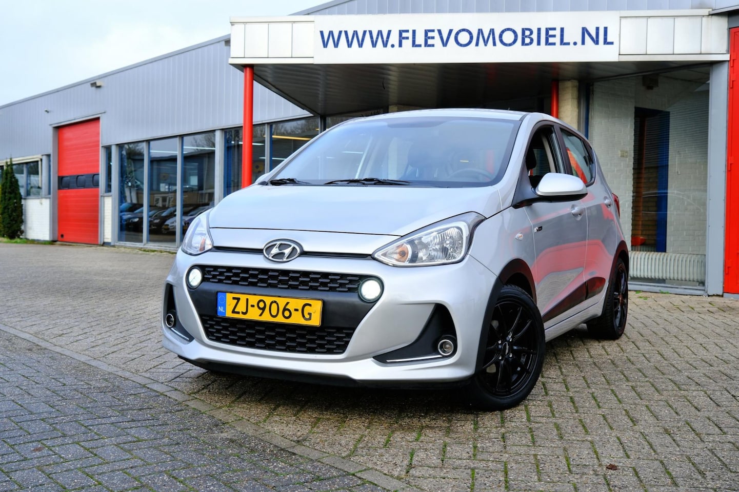 Hyundai i10 - 1.0i Comfort 5-drs Airco|1e Eig|Cruise|LMV - AutoWereld.nl
