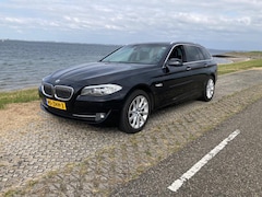 BMW 5-serie Touring - 525d Executive Mooie BMW 525d , station, automaat , panoramadak, trekhaak, leer etc.